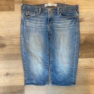 Hollister Skinny Jean Capris Size 9